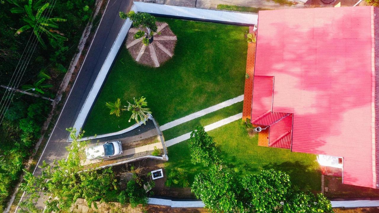 Villa The Senu Grand Hikkaduwa Esterno foto